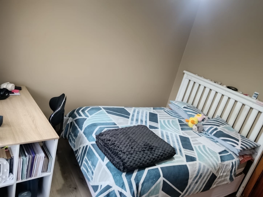 4 Bedroom Property for Sale in Beacon Bay North Eastern Cape